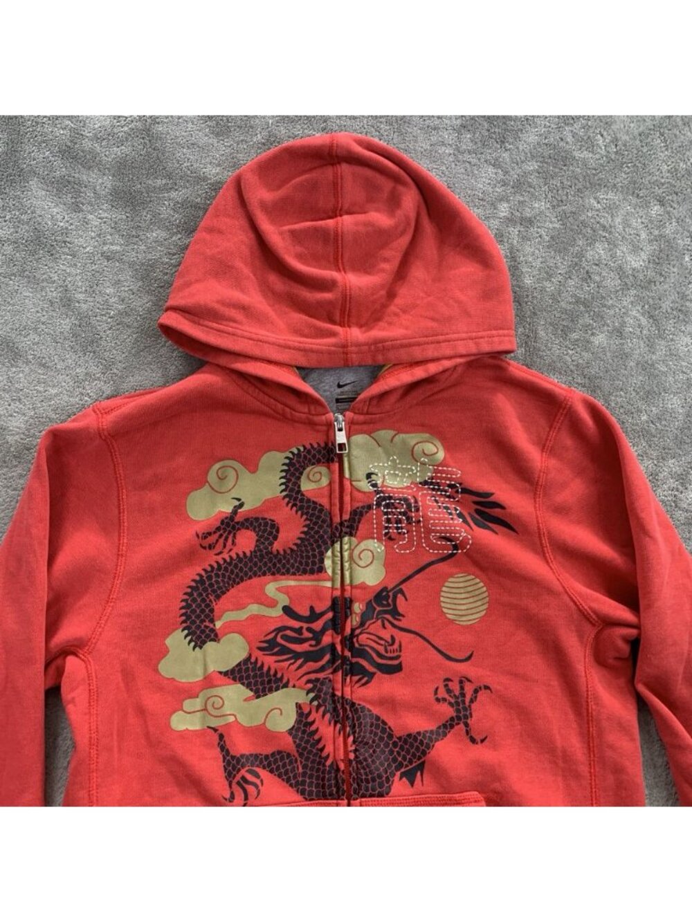 Nike Jacket Youth Boy XL Chinese New Year of Dragon Hoodie 2012 Y2K Faded Red - Picture 5 of 8